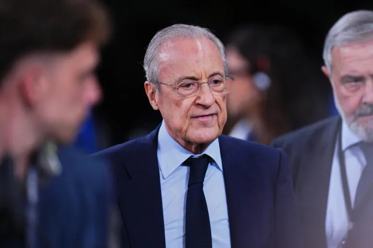 Dimisión del presidente de LaLiga