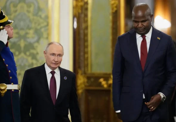 Vladímir Putin desata revuelo diplomático