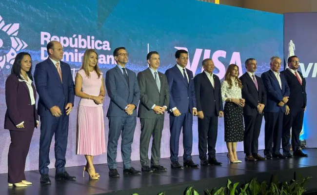 Alianza estratégica entre RD y Visa impulsa la oferta turística global
