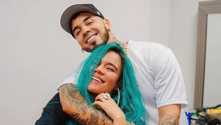 Anuel AA pide a Karol G que lo desbloquee con 1 mensaje