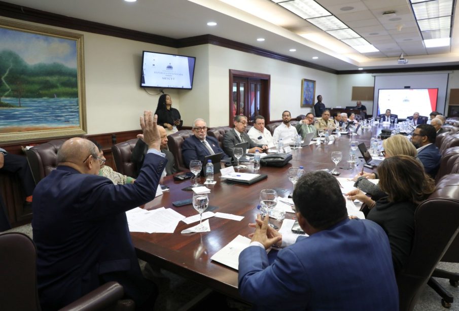 CONESCyT aprueba autonomía de instituciones de educación superior y nuevas medidas para el sistema universitario