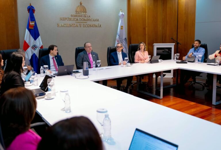 Inyección de RD$21,977 millones: el ambicioso plan estatal para transformar los cuidados en RD