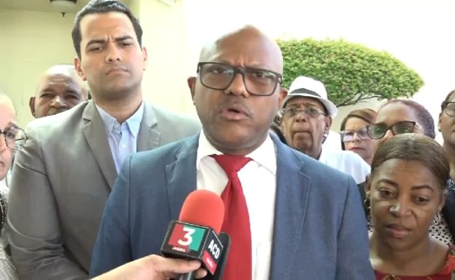Colegio Médico Dominicano ratifica huelga de 24 horas este 2026