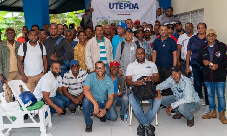 UTEPDA y AFIPA continúan capacitaciones sobre buenas prácticas agrícolas en Paraíso, Barahona